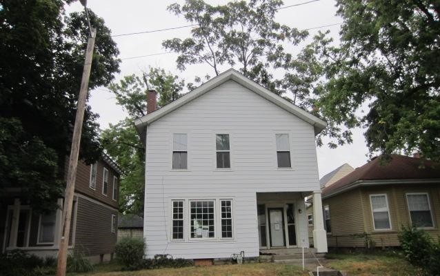 New Albany Apartment: 310 E. 14th St.