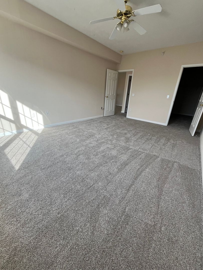 Hillsborough Pointe Apartments 10 of 11