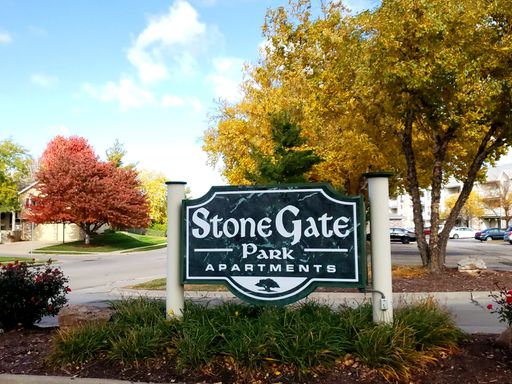 Stonegate Park Apartments - 2nd Floor – photo 1