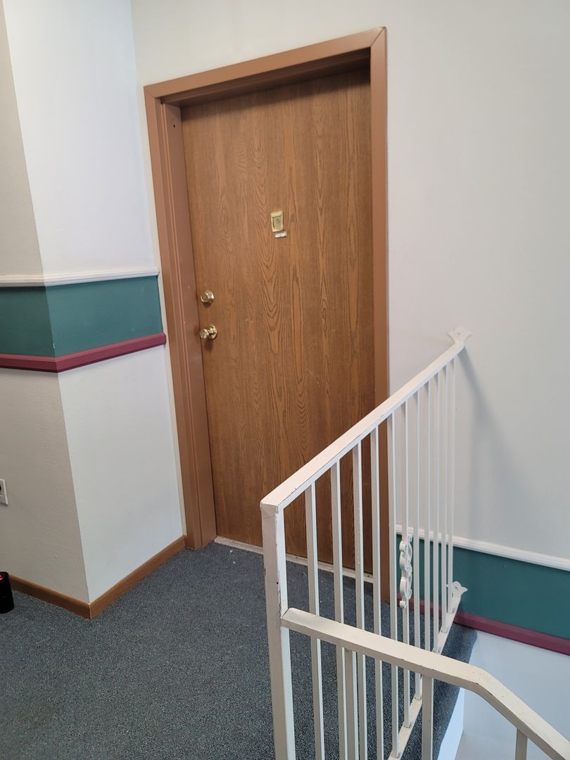 Omaha Apartment: 5223 Spring St