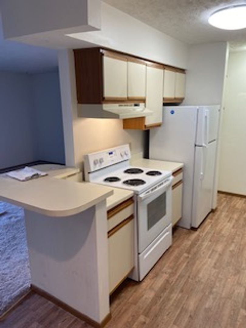 OMAHA Apartment: 2606 North 115th Court
