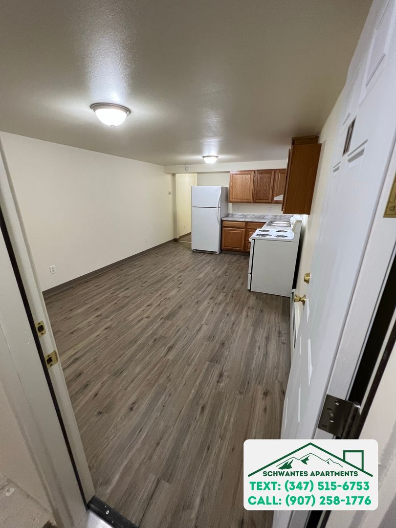 Anchorage Apartment: 2403 Eureka Street