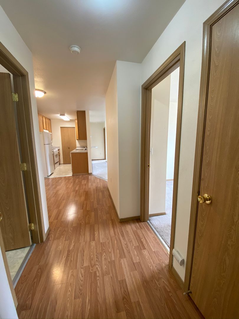 Anchorage Apartment: 9700 Morningside Loop