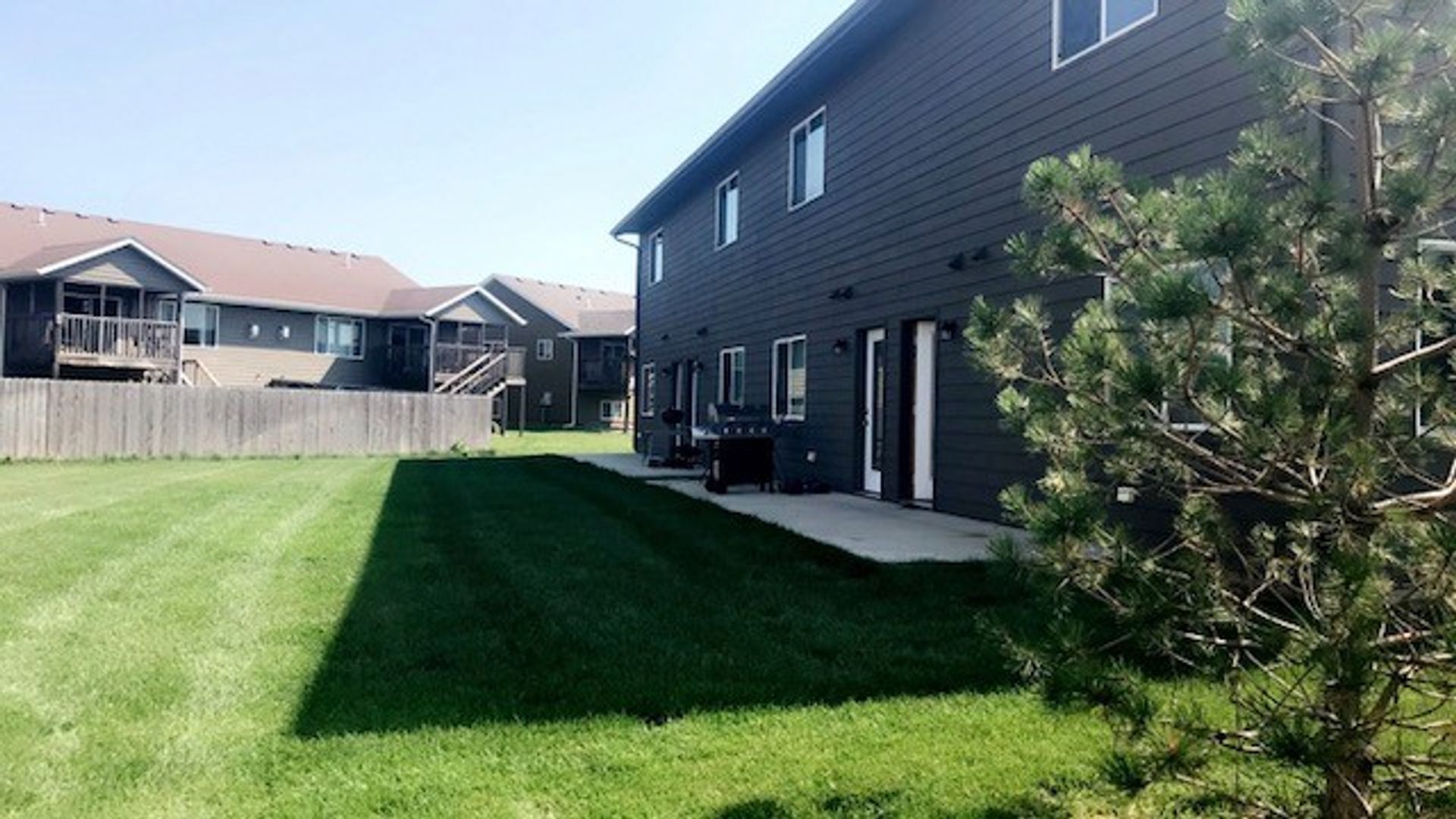 Tea Apartment: 101 Owen Pl