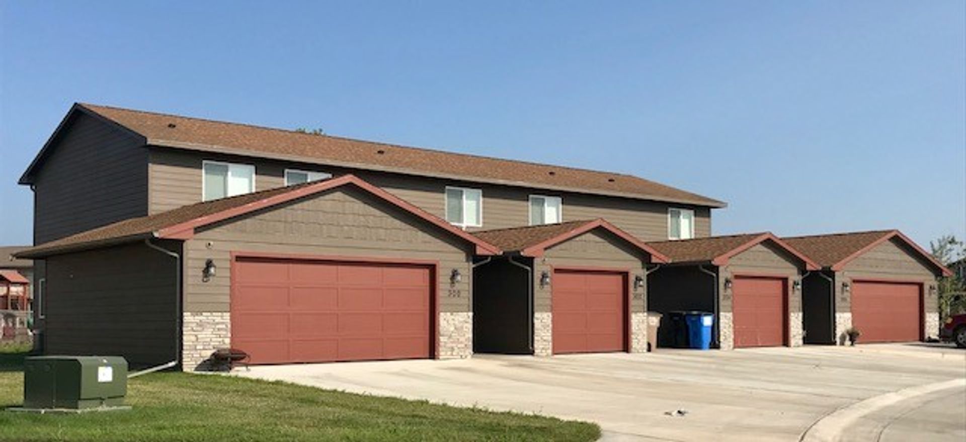 Tea Apartment: 101 Trevin Pl