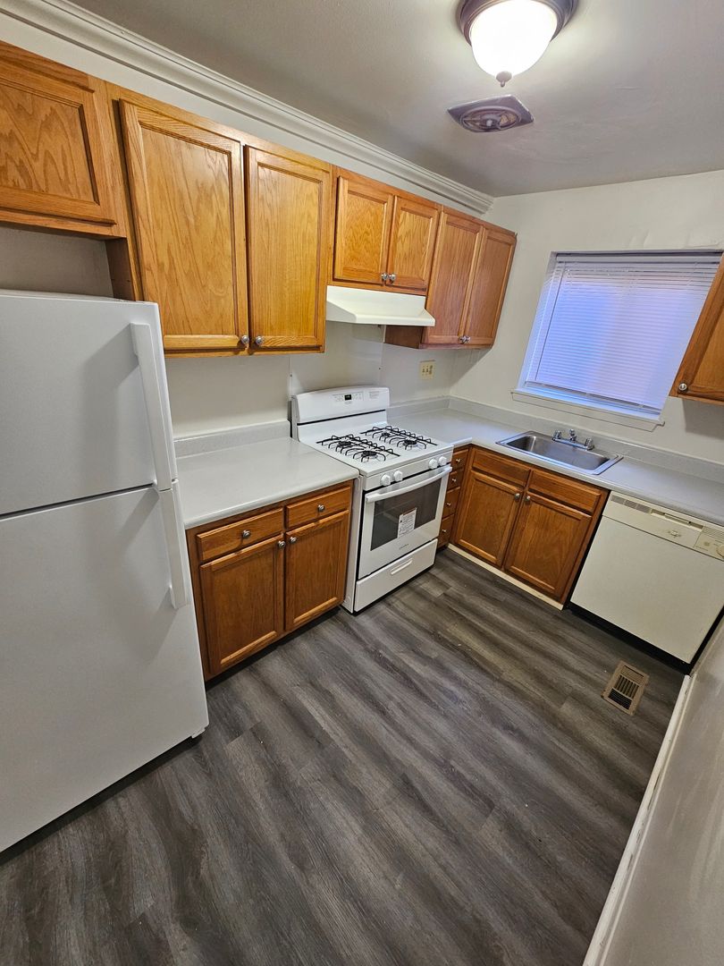 Baltimore Apartment: 4601 Pen Lucy Rd