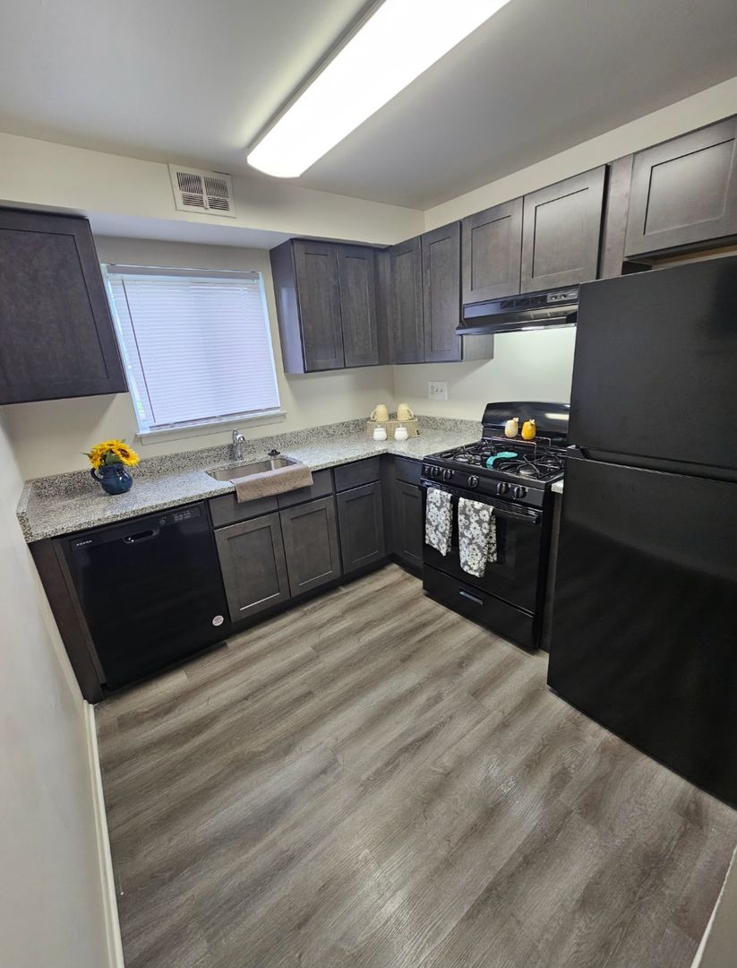 Baltimore Apartment: 4601 Pen Lucy Rd