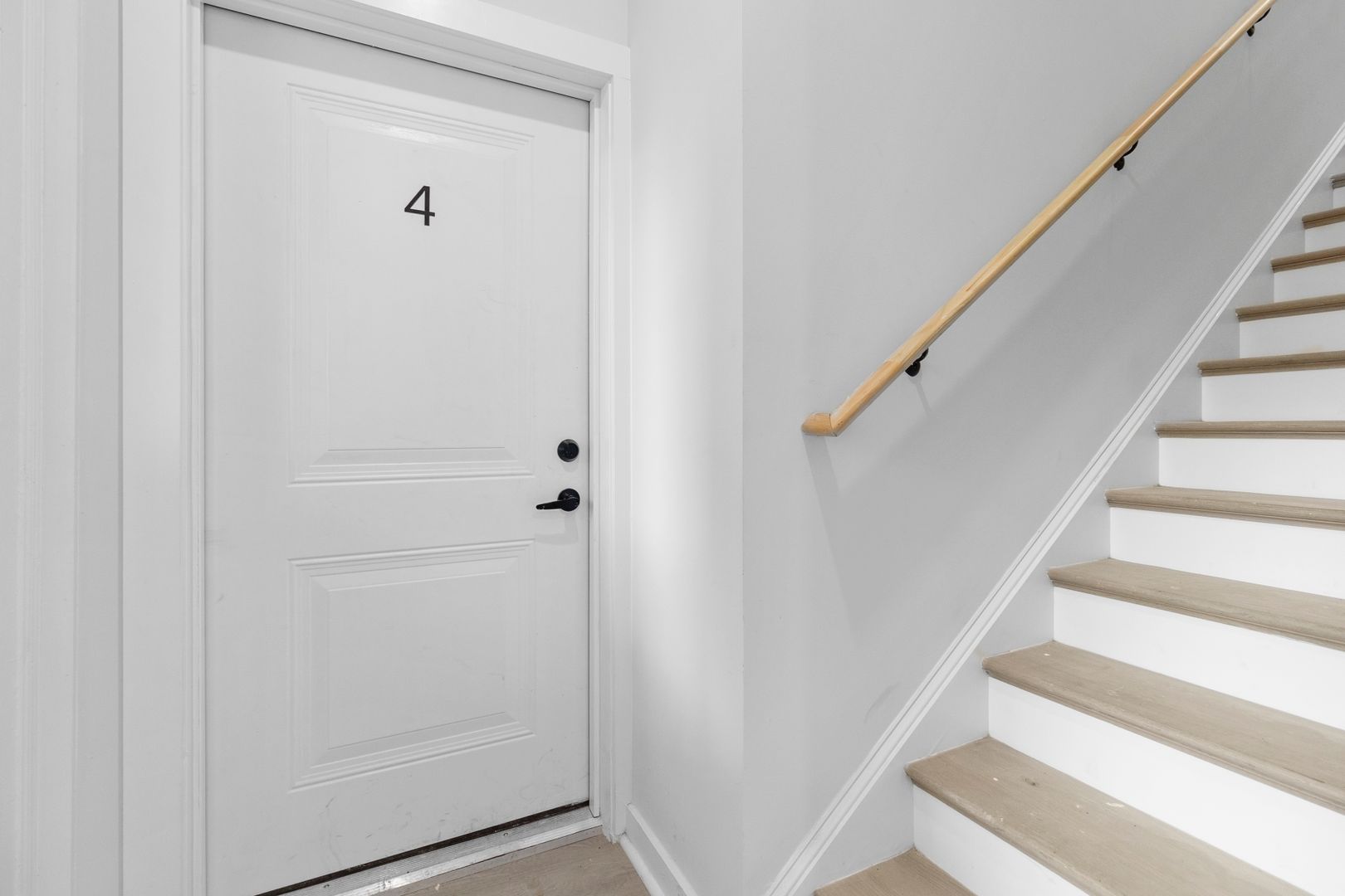 Washington Apartment: 54 Rhode Island Ave NW