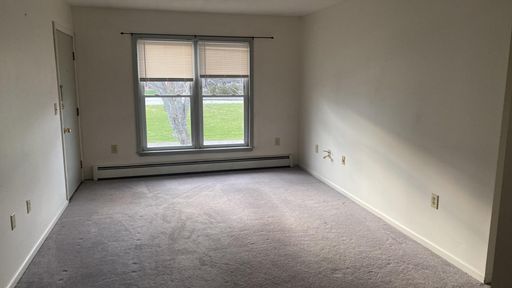 2BR Apartment on Fifth Street — Bangor – photo 1