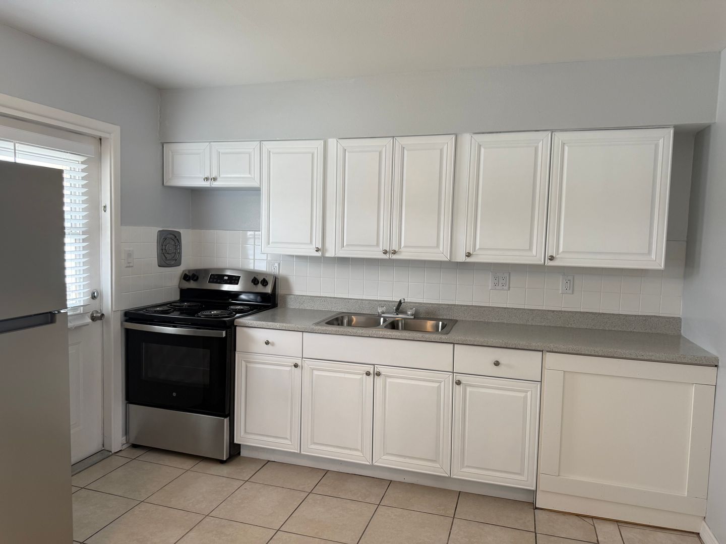 Titusville Apartment: 4700 Barna Avenue