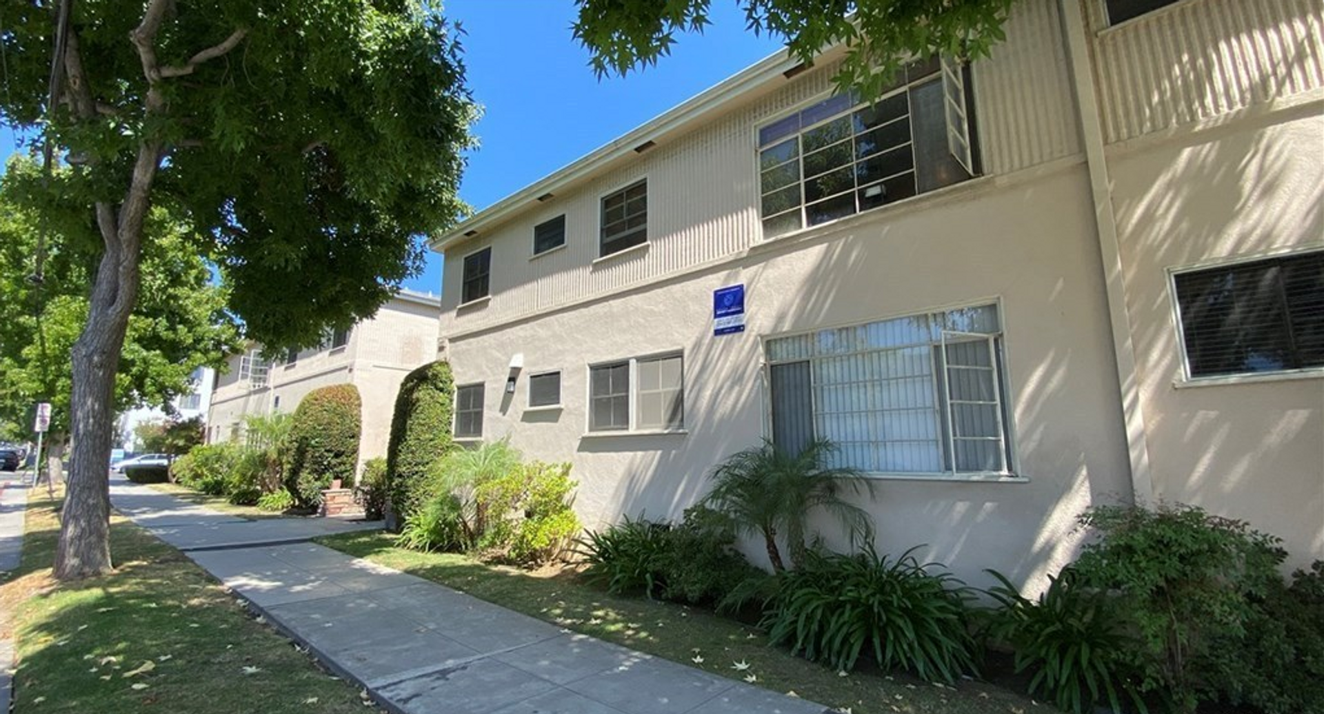 Santa Monica Apartment: 222-228 Idaho Ave