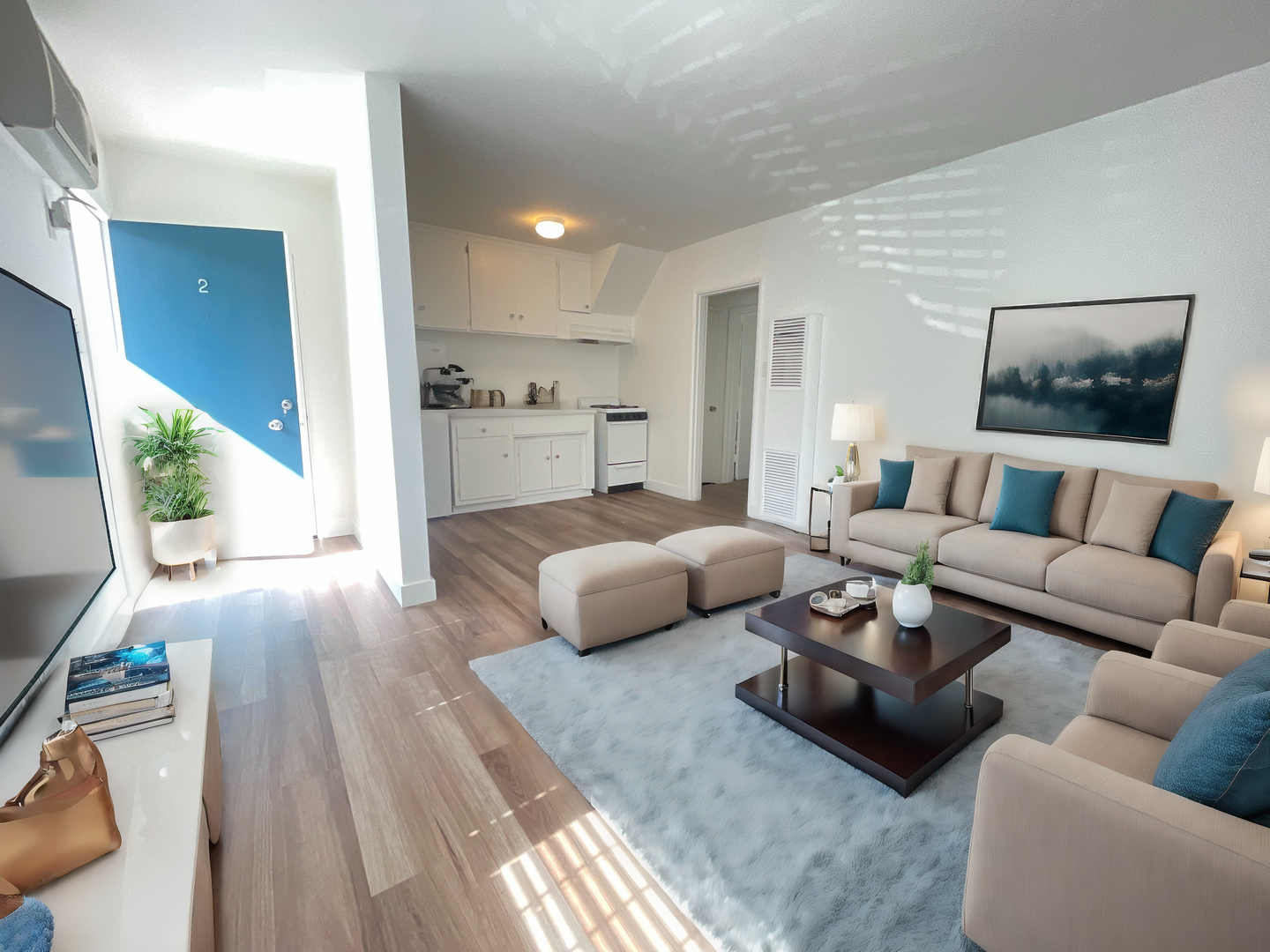 Los Angeles Apartment: 1194 W. 30th Street