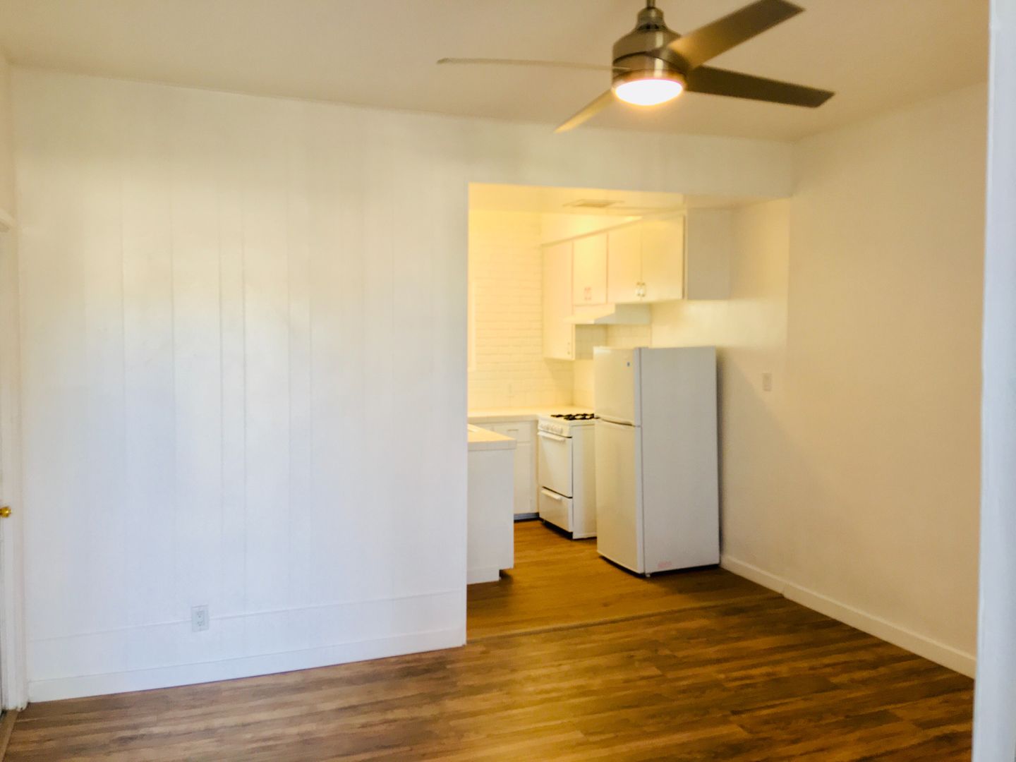 Beverly Hills Apartment: 355-81 S. Rodeo Drive