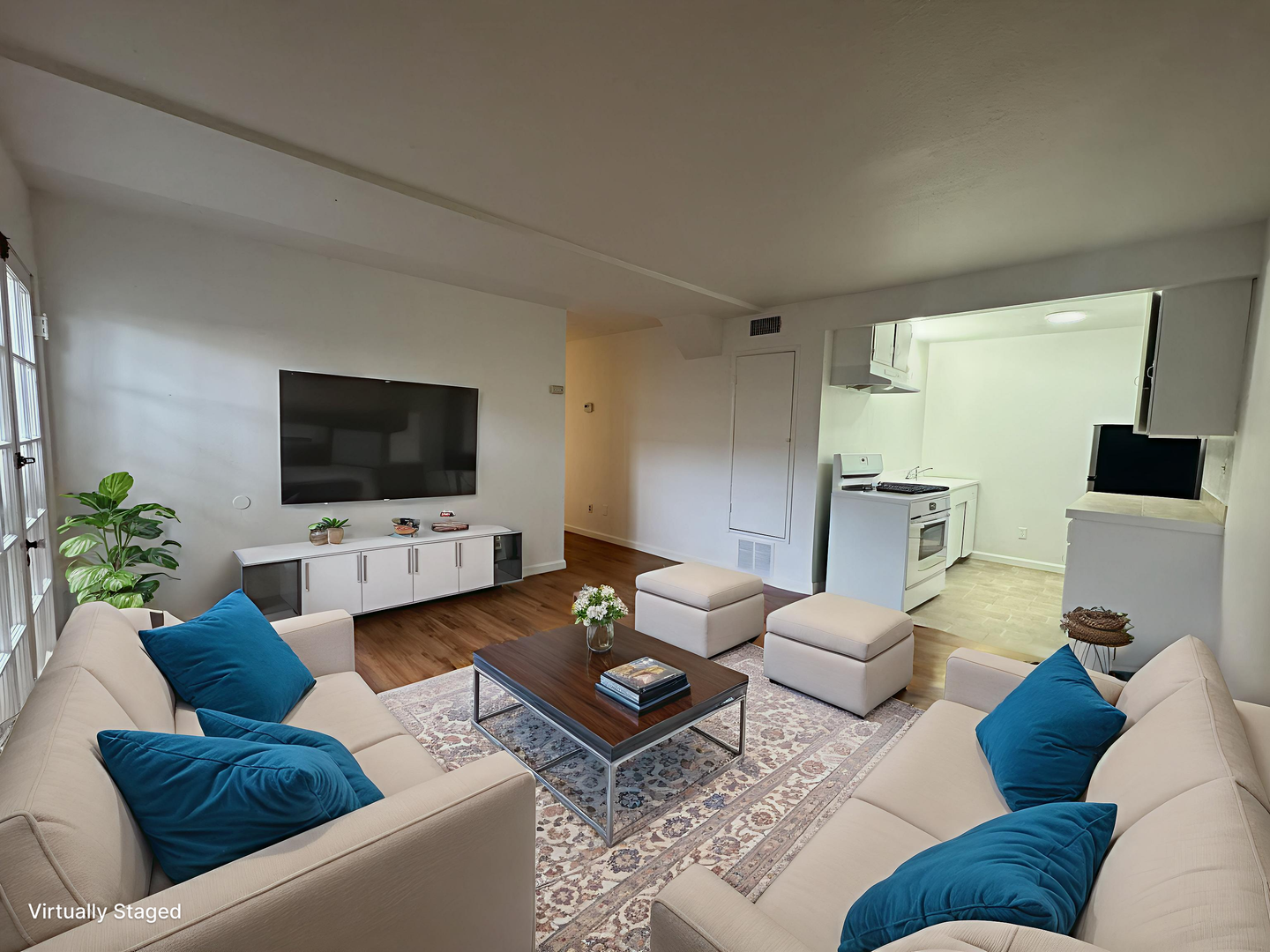 Santa Monica Apartment: 2535 Kansas Ave