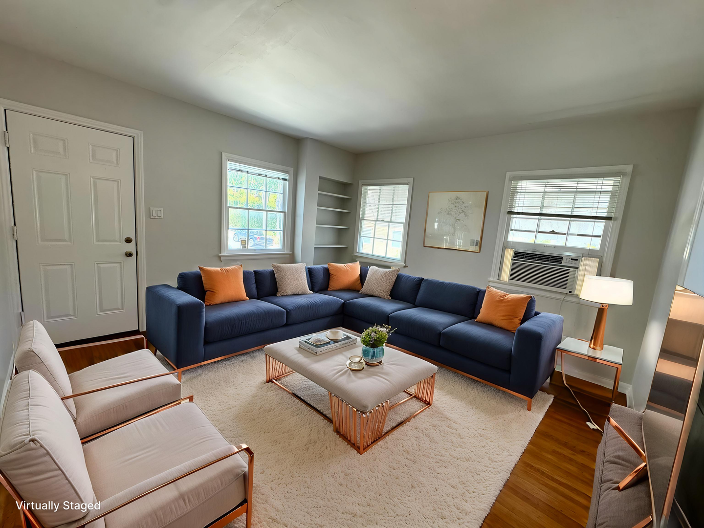 West Hollywood Apartment: 8951 Cynthia Street