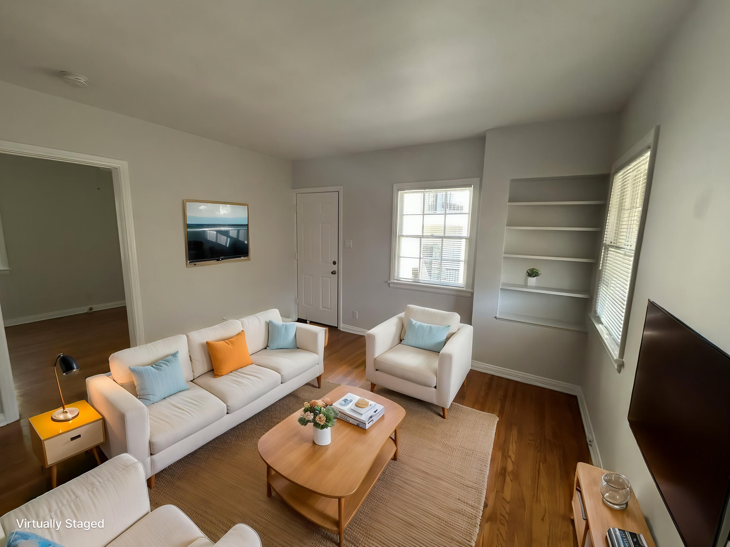 West Hollywood Apartment: 8951 Cynthia Street