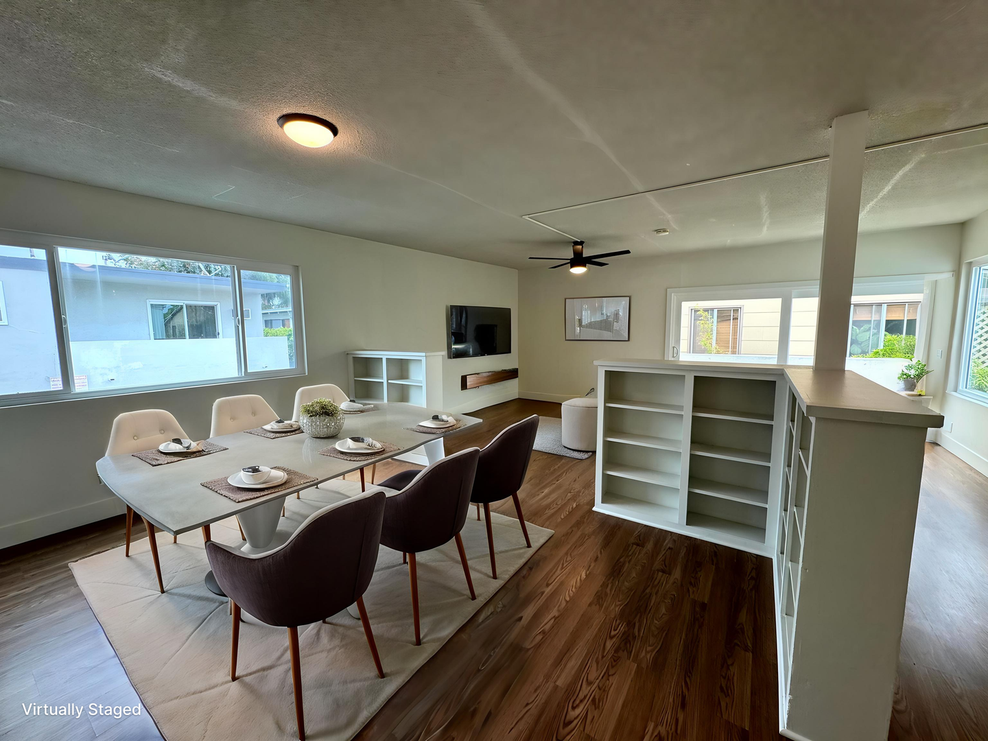 Santa Monica Apartment: 1813 9th Street