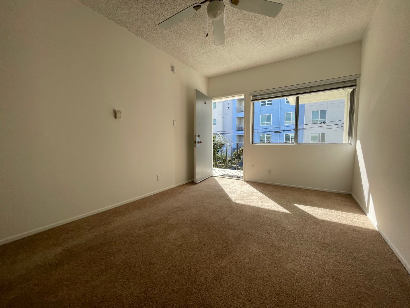 Los Angeles Apartment: 3820 Frances Ave