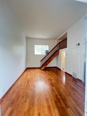 2535 Kansas Ave #200, Santa Monica, CA 90404