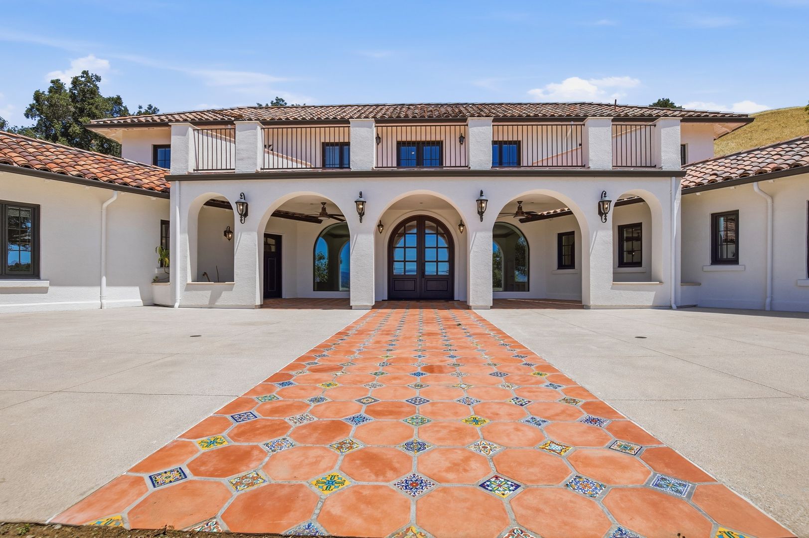 Morgan Hill House: 16010 Carey Lane