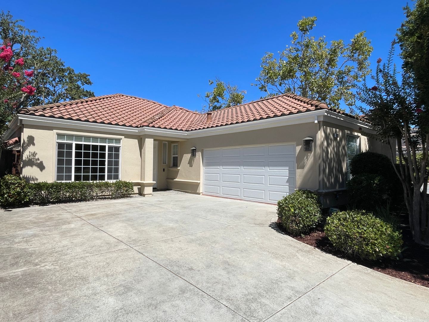 Morgan Hill House: 1020 White Cloud Drive