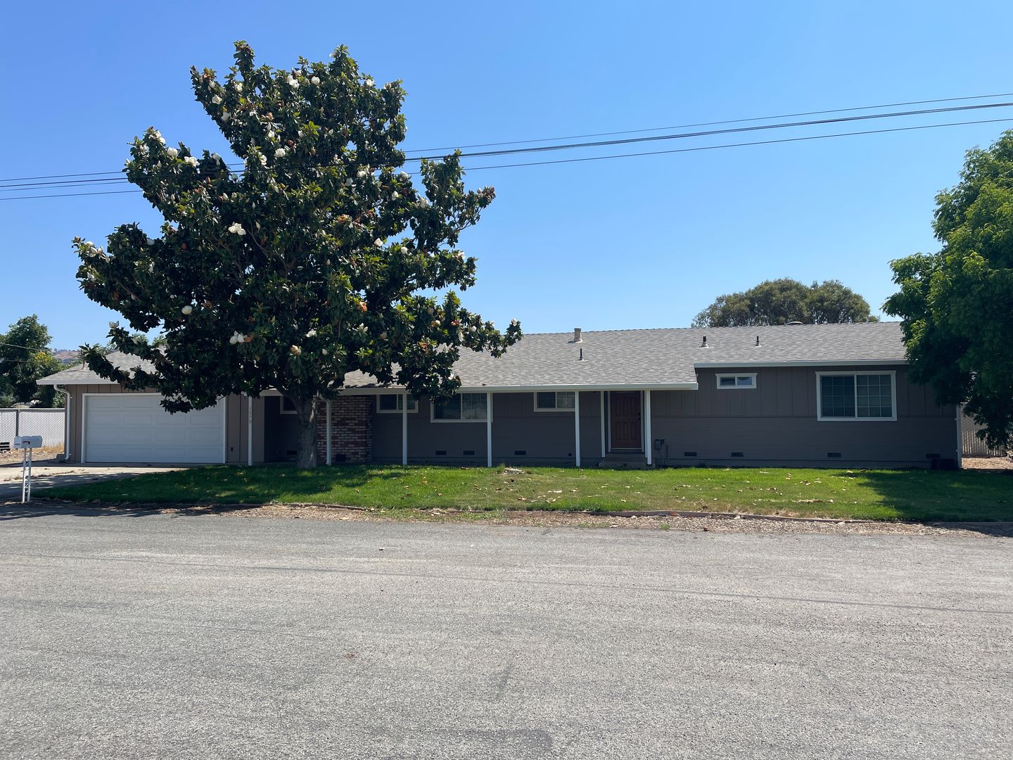Morgan Hill House: 1570 Camille Court
