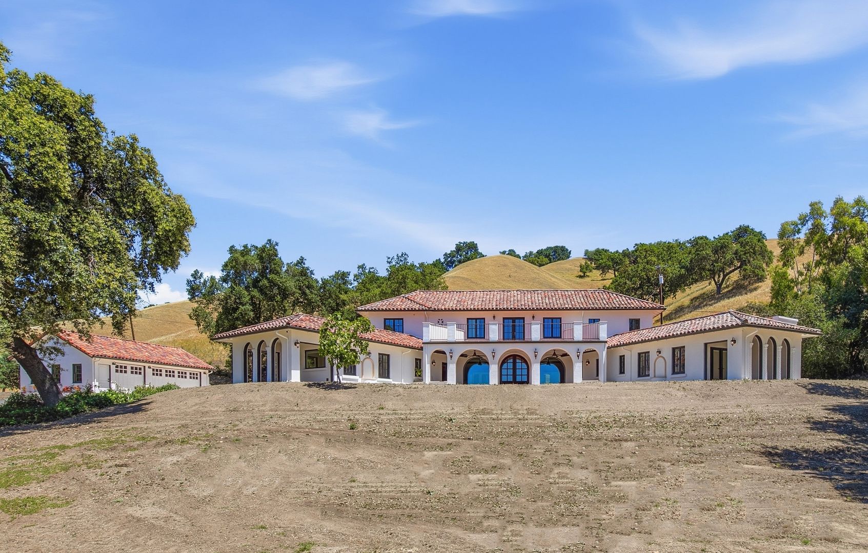 Morgan Hill House: 16010 Carey Lane