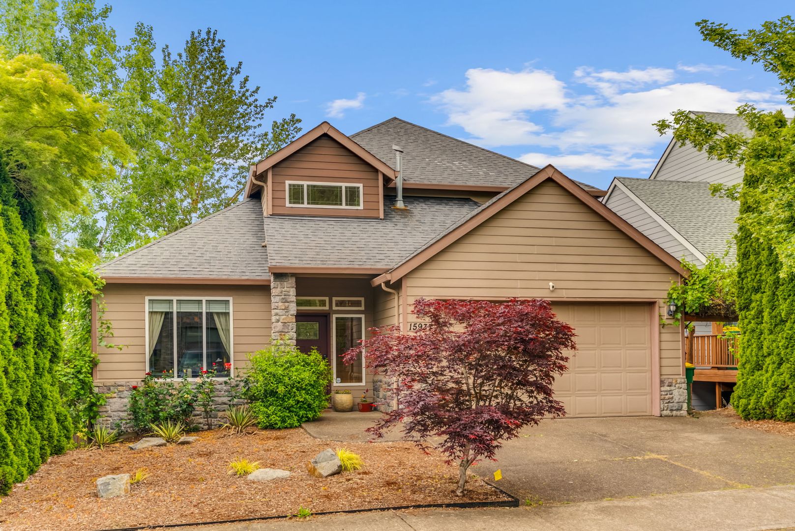 Tigard House: 15937 SW Tuscany St