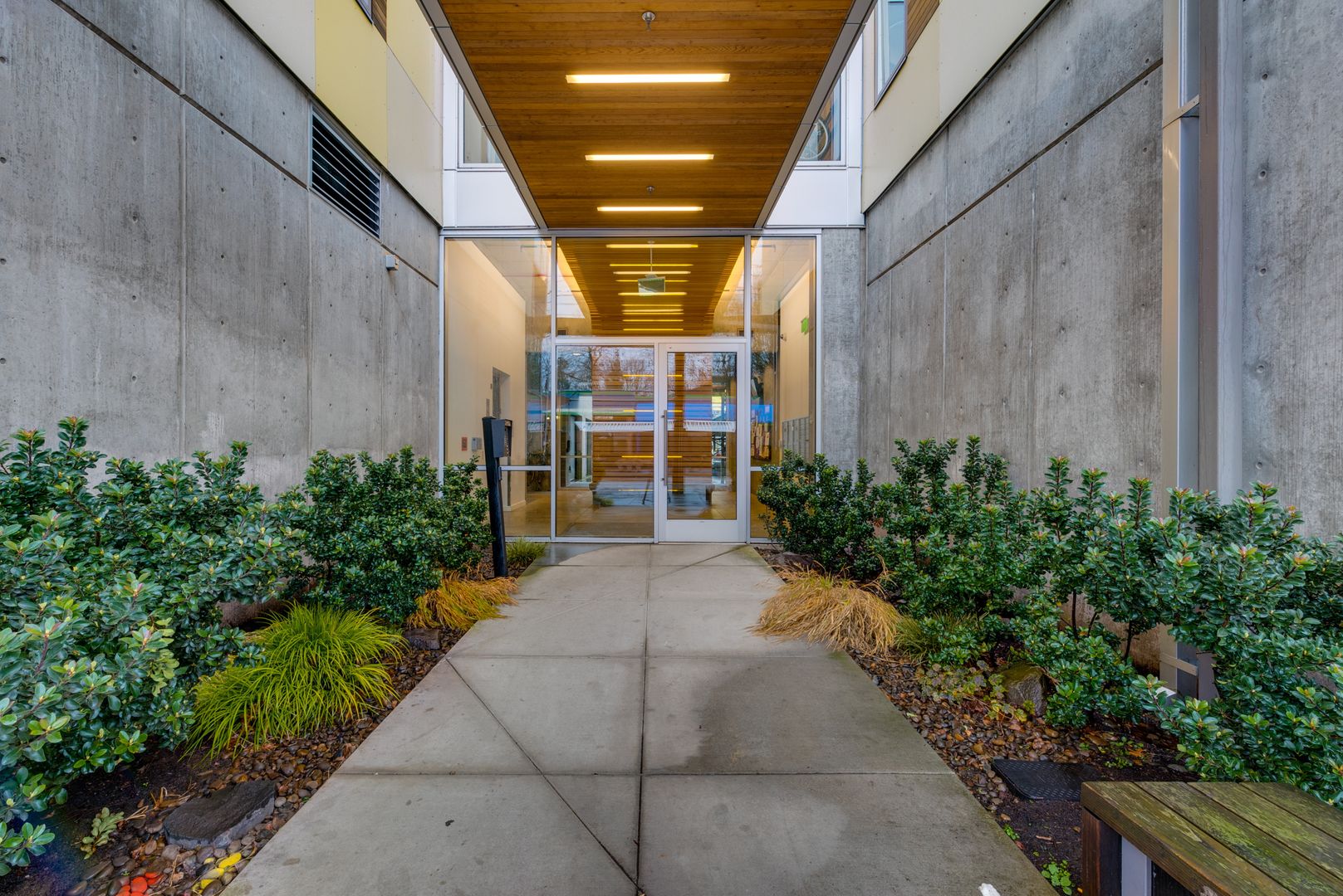 Portland House: 1455 N Killingsworth St