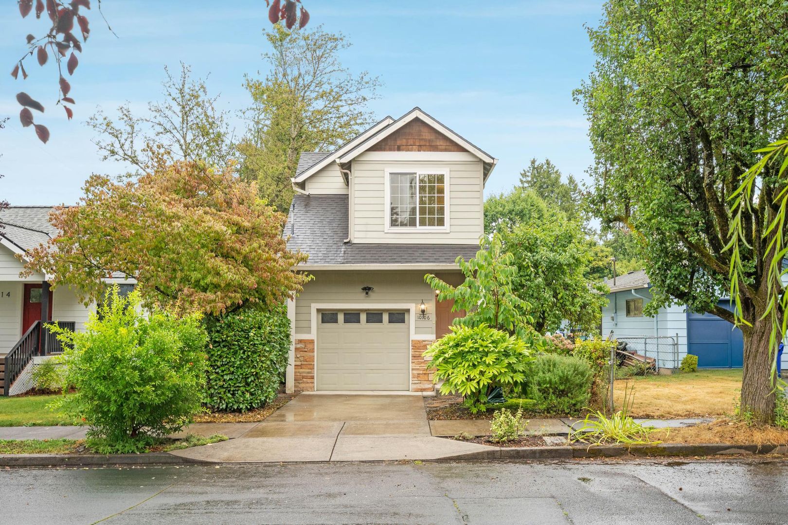 Portland House: 10106 N Calhoun Ave