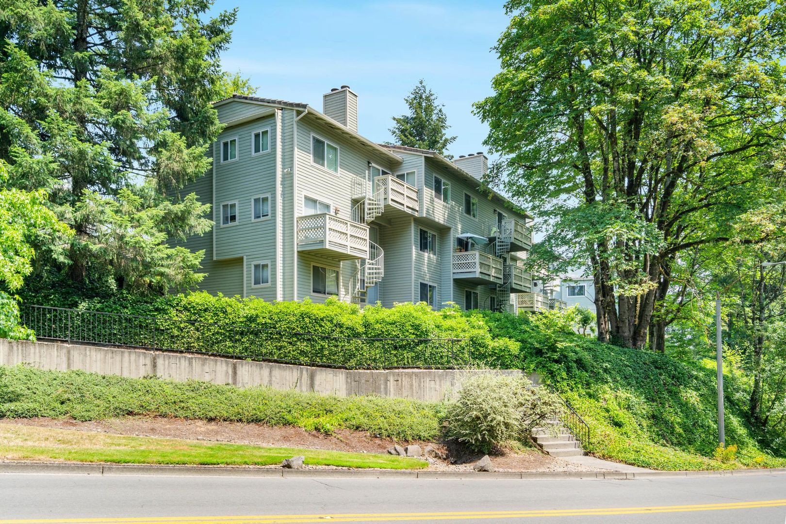 Lake Oswego House: 3433 SW McNary Pkwy #302