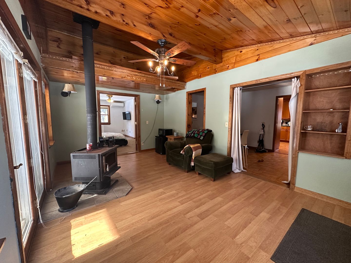 Milton House: 251 Sandy Birch Rd