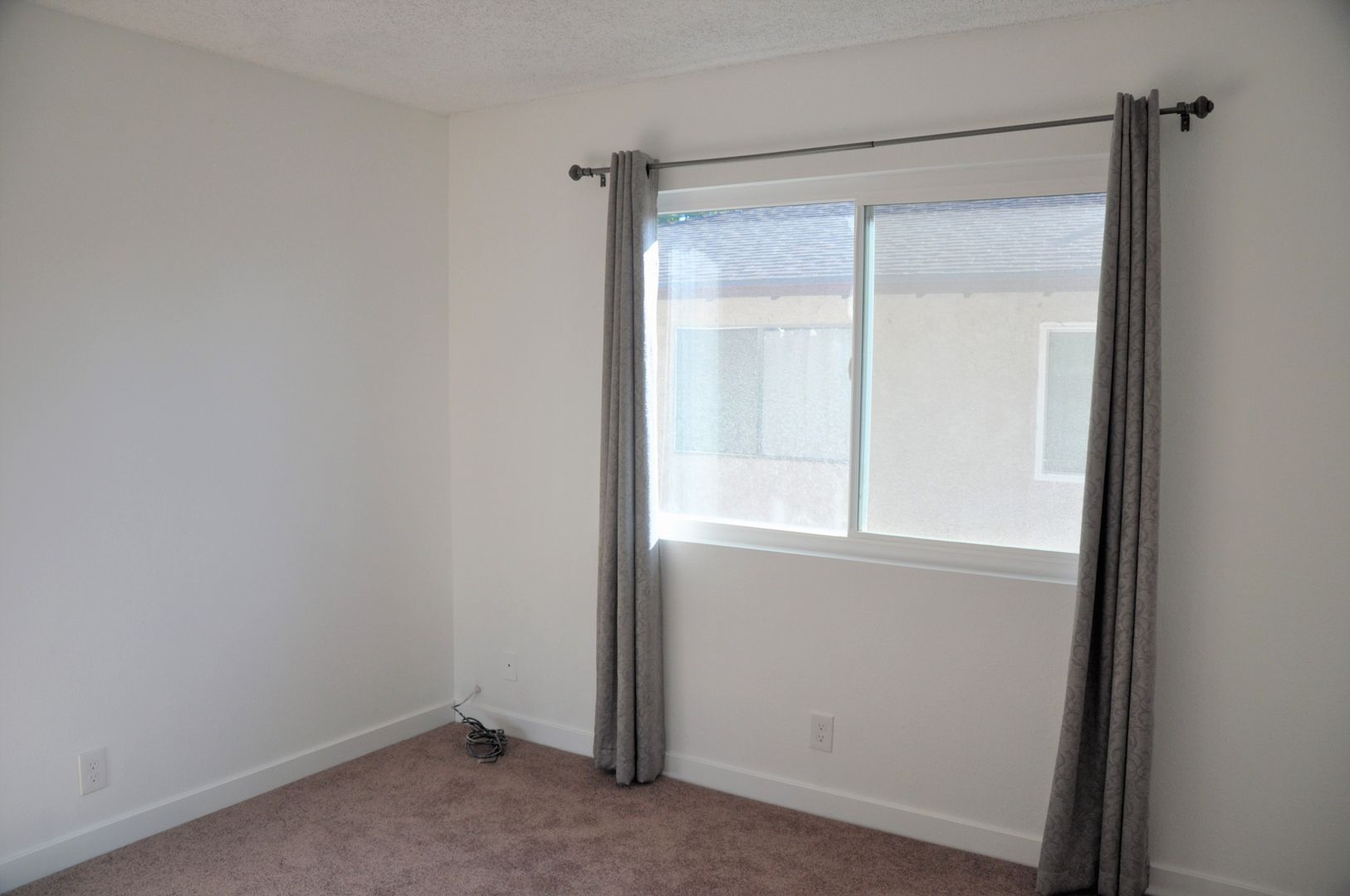 Azusa House: 1189 W Sierra Madre #3