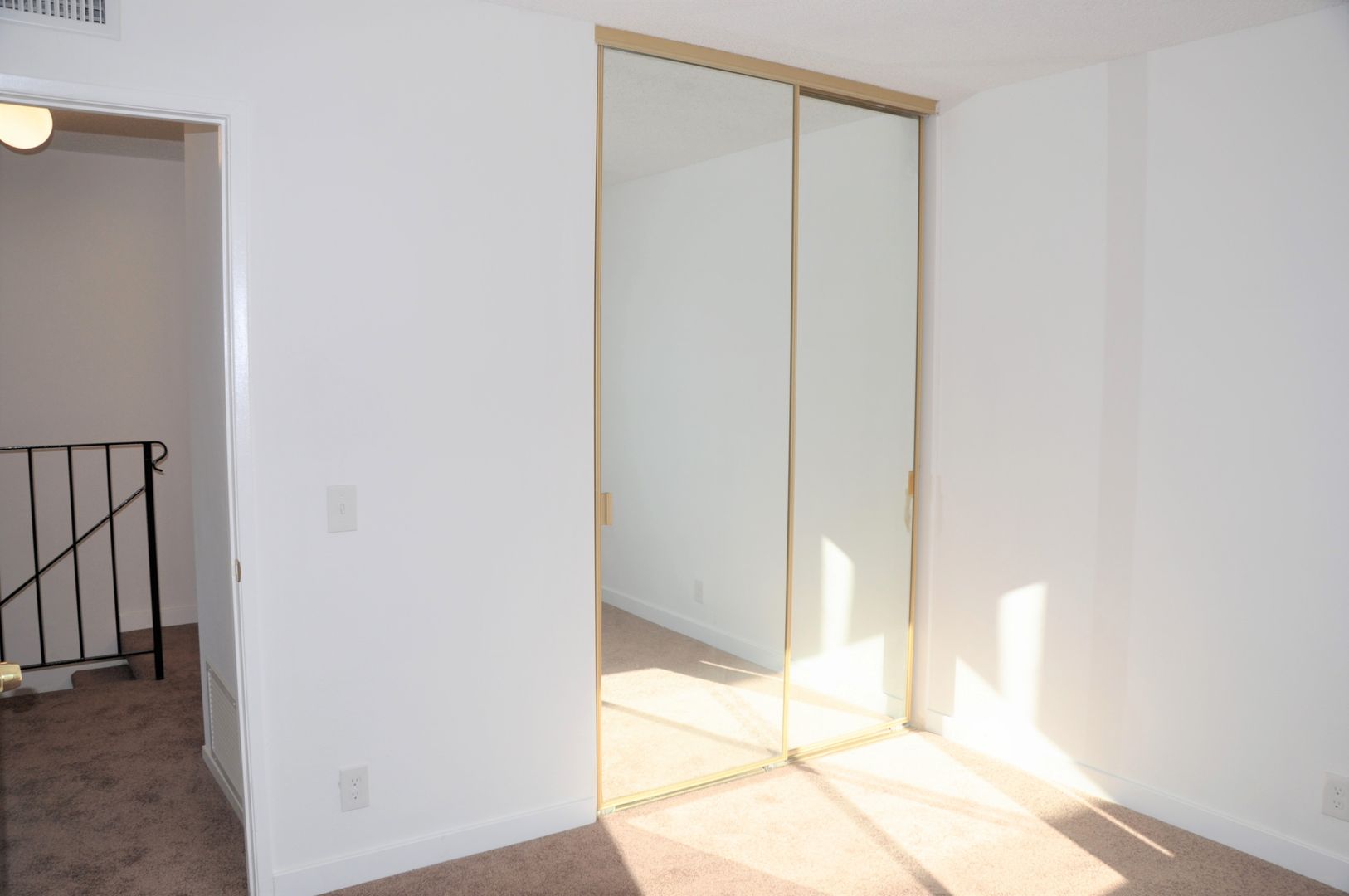 Azusa House: 1189 W Sierra Madre #3