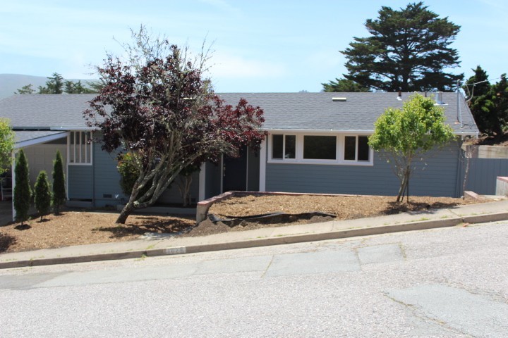 Pacifica House: 1028 Escalero Ave