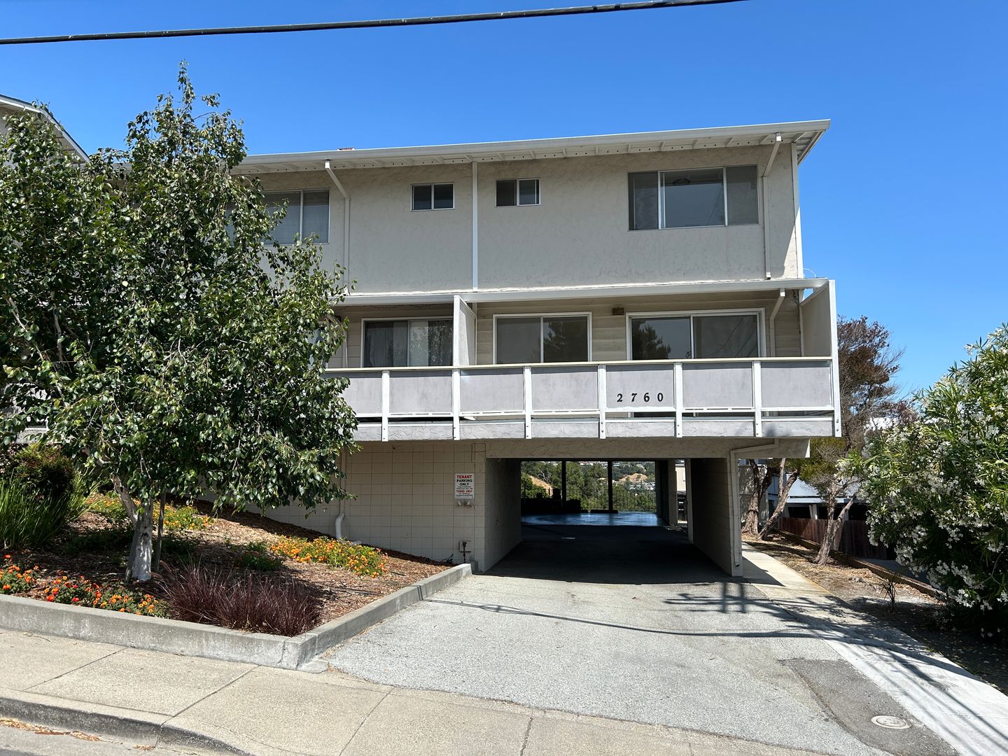 San Carlos Apartment: 2760 Melendy Drive