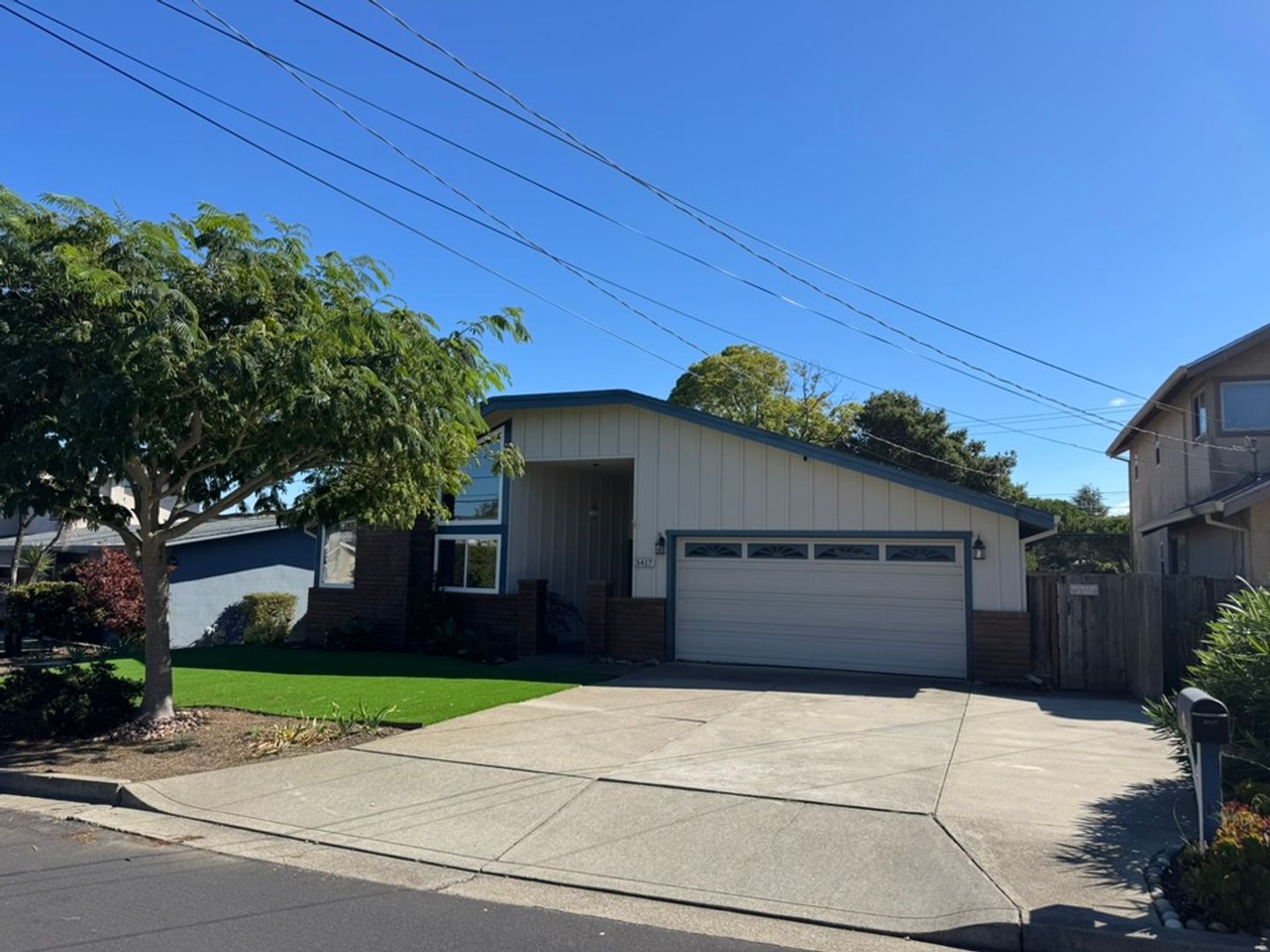 Belmont House: 3417 Lodge Drive