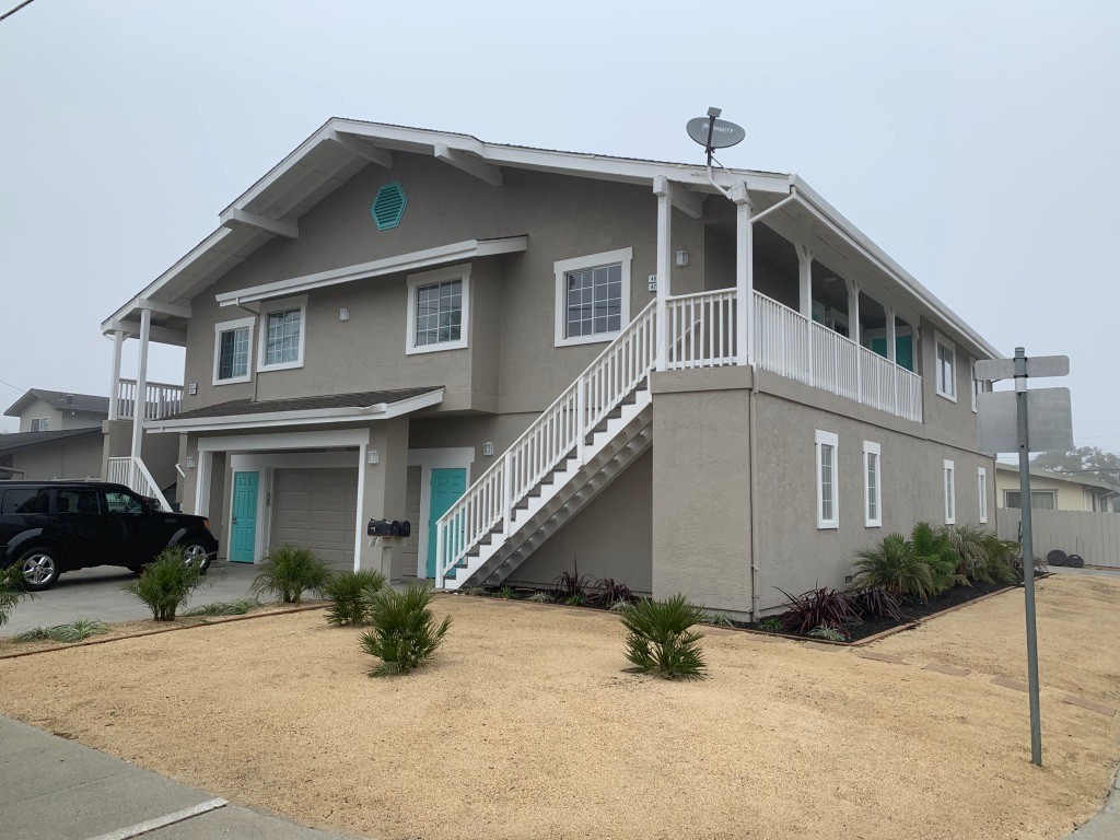 Half Moon Bay Apartment: 475-481 Willow Avenue