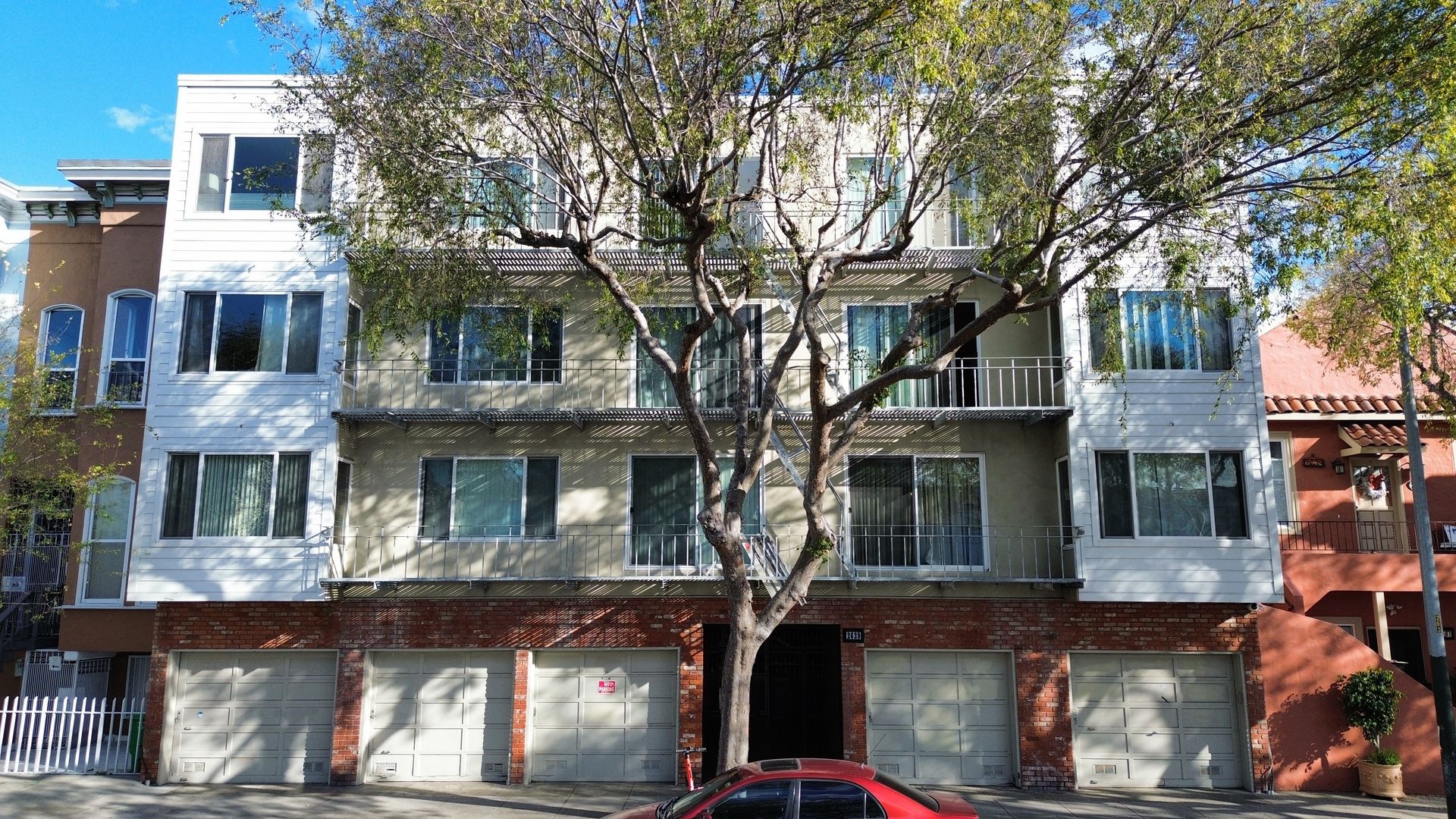 San Francisco Apartment: 2629 Folsom Street