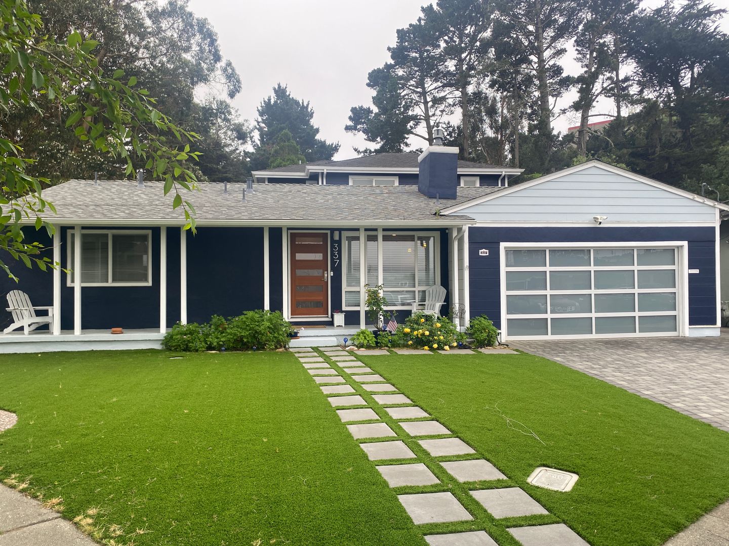 South San Francisco House: 337 Southcliff Ave