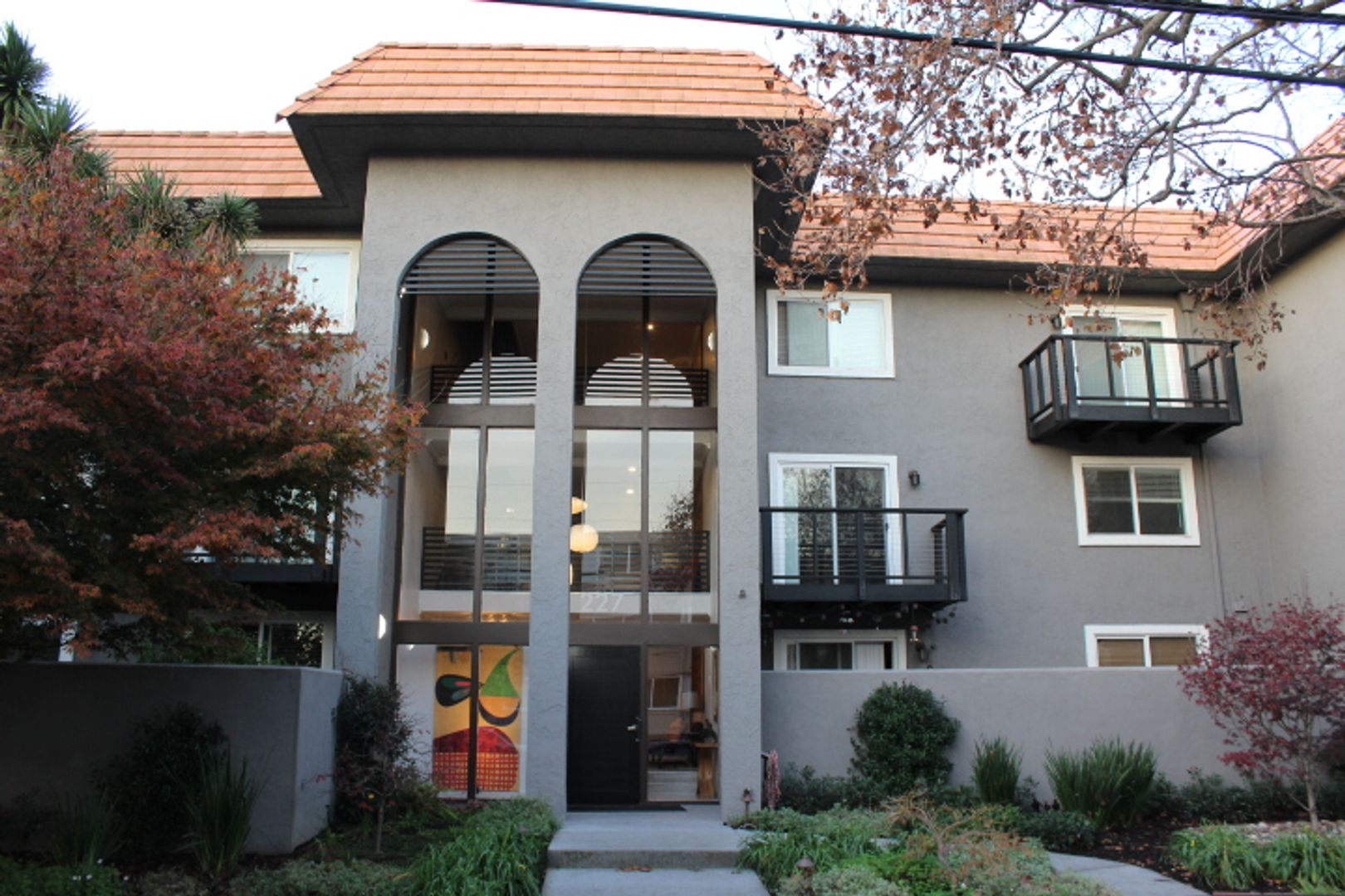 San Mateo Apartment: 227 Elm Street