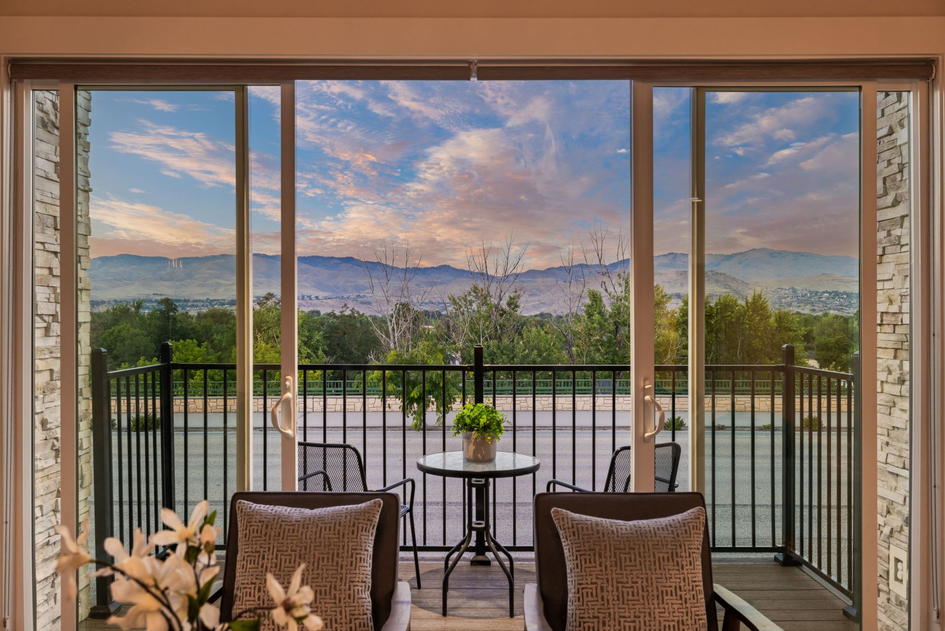 Boise Apartment: 2221 S Federal Way