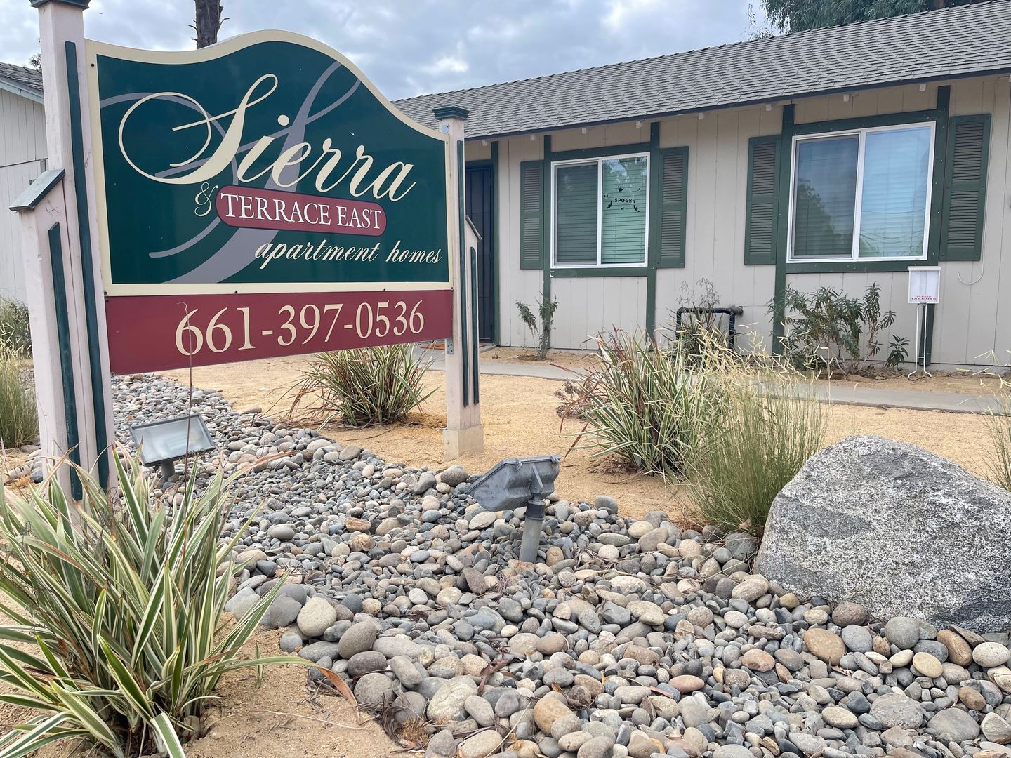 Bakersfield Apartment: 4425 Belle Terrace