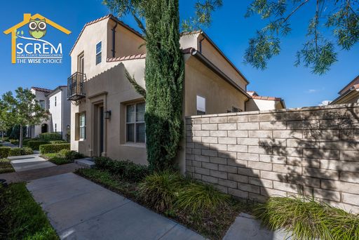 Three Bedroom Home in Gated Community – photo 1