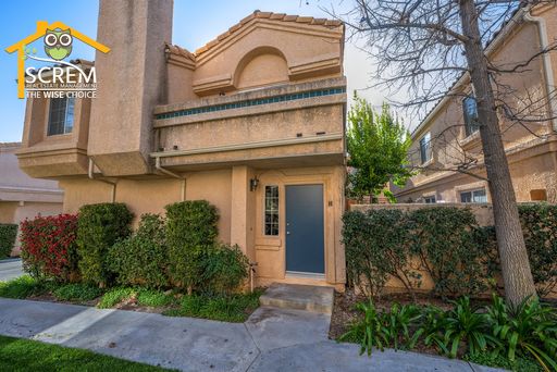 Two Bedroom Townhouse in Stevenson Ranch