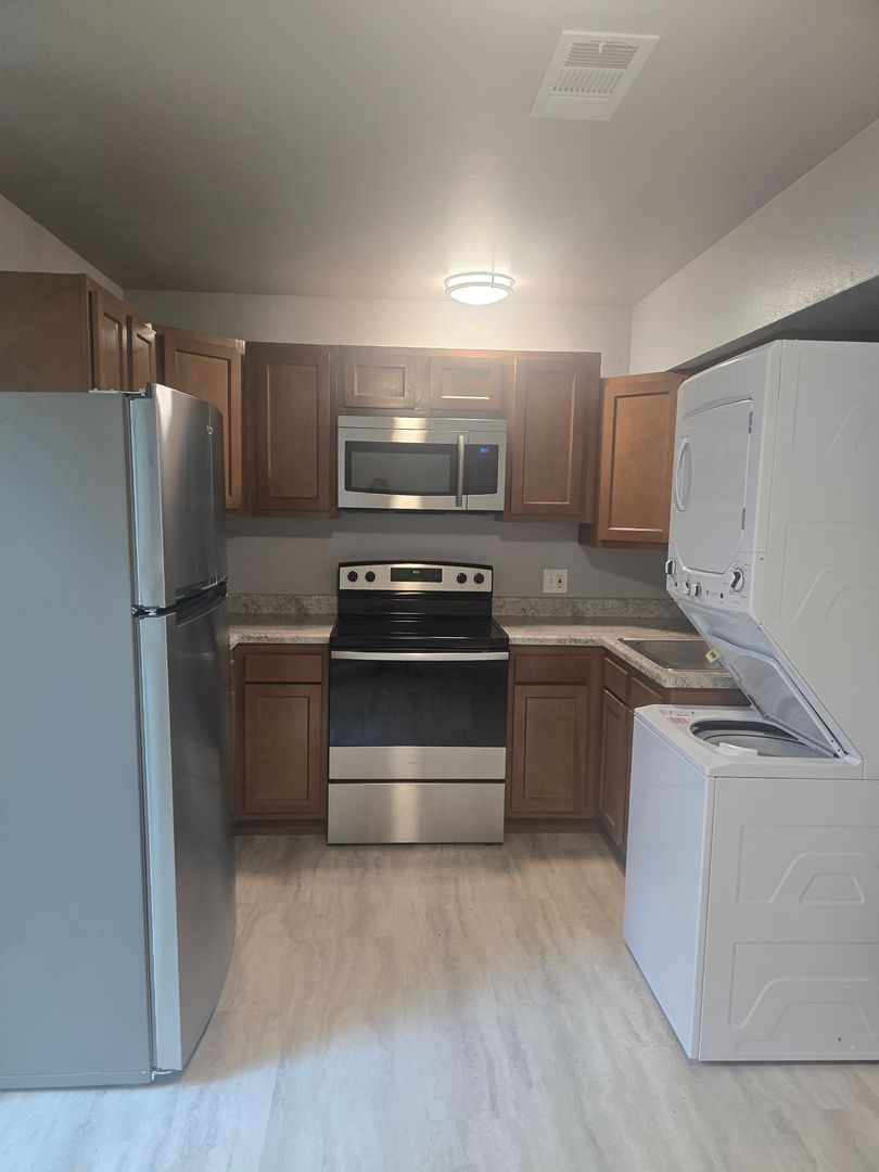 Fort Collins Apartment: 526 S Howes