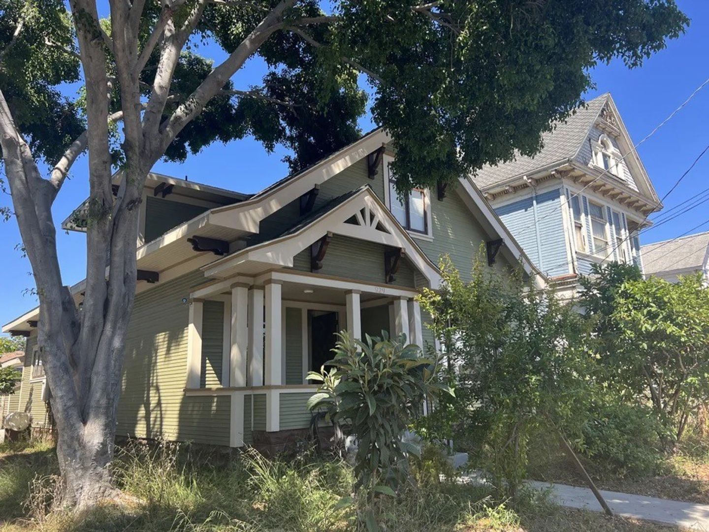Los Angeles Apartment: 929 West 23rd St