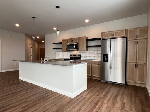 SCS Wolf River Apartment Community – photo 1