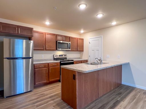 SCS Eau Claire Apartment Community – photo 1