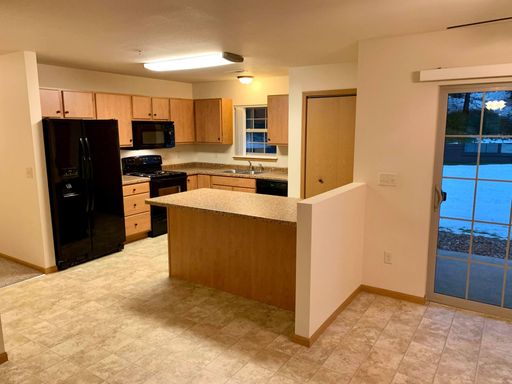 River Trail Estates Apartment Community